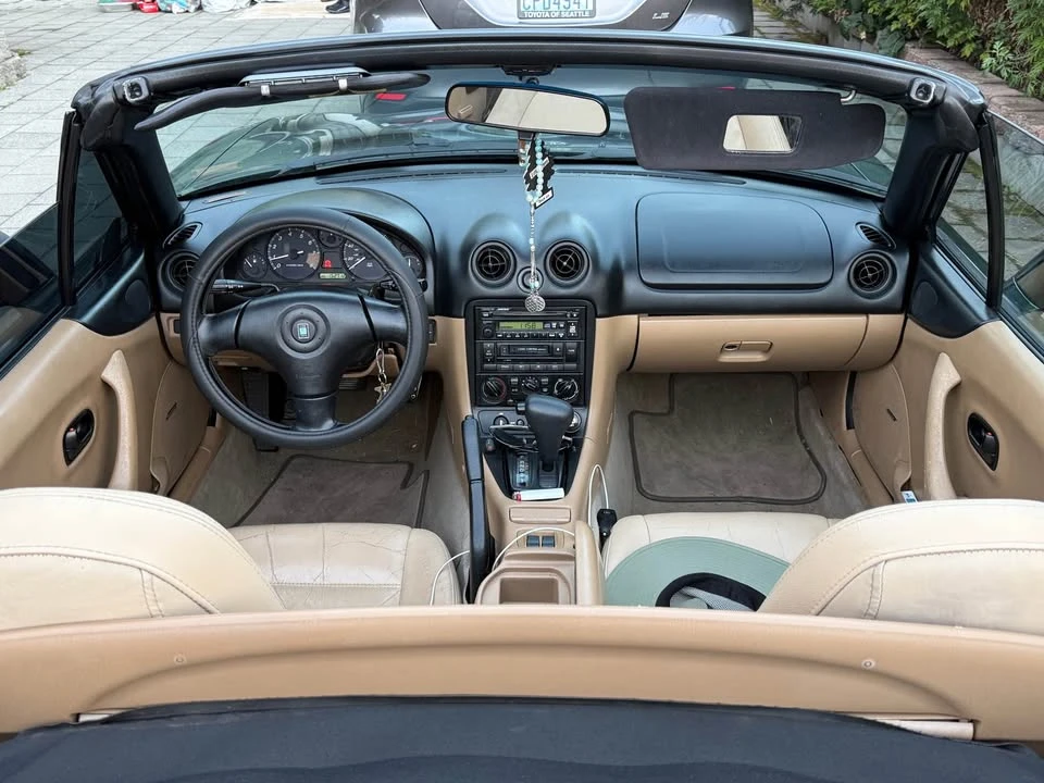 1999 Mazda NB MX-5 Miata - Image 5 of 10