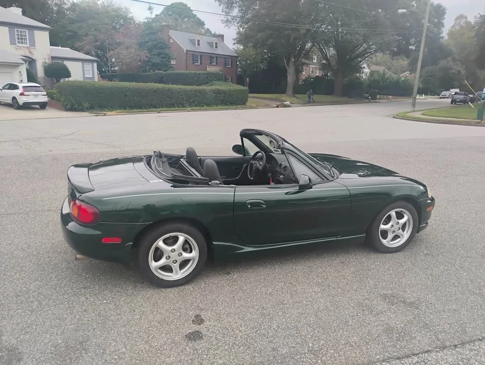 1999 Mazda NB MX-5 Miata - Image 8 of 11