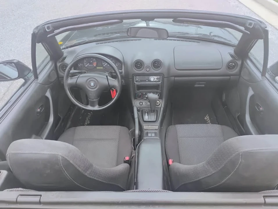 1999 Mazda NB MX-5 Miata - Image 7 of 11