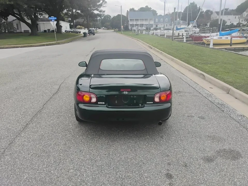 1999 Mazda NB MX-5 Miata - Image 4 of 11