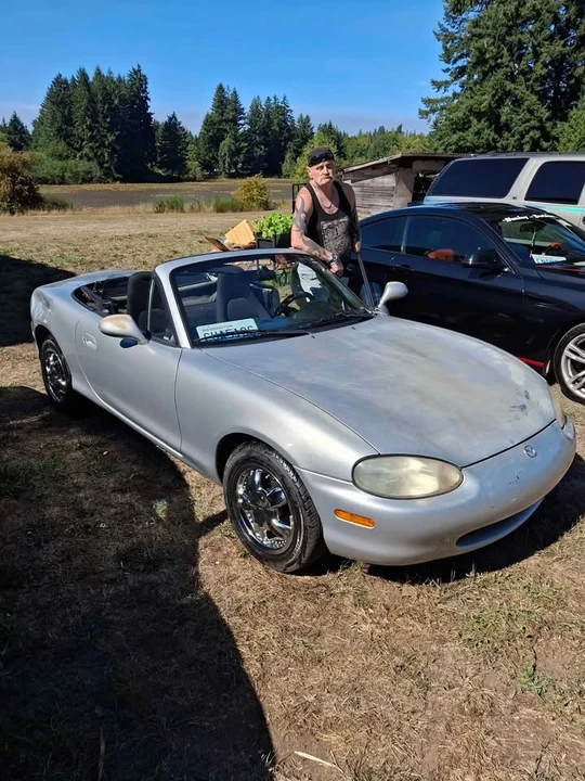 1999 Mazda NB MX-5 Miata - Image 2 of 5