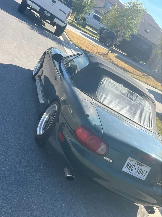 1999 Mazda NB MX-5 Miata - Image 2 of 9