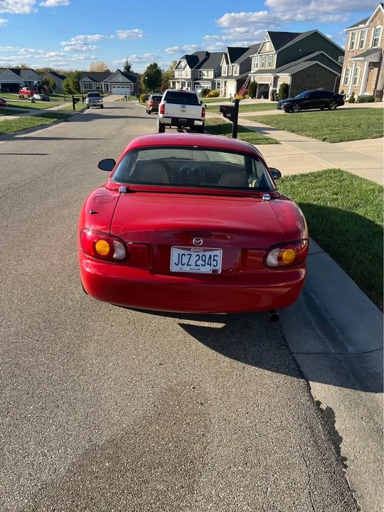 1999 Mazda NB MX-5 Miata - Image 4 of 10
