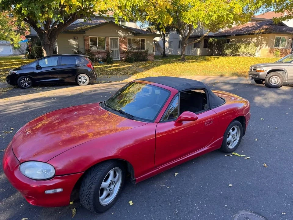 1999 Mazda NB MX-5 Miata - Image 12 of 14