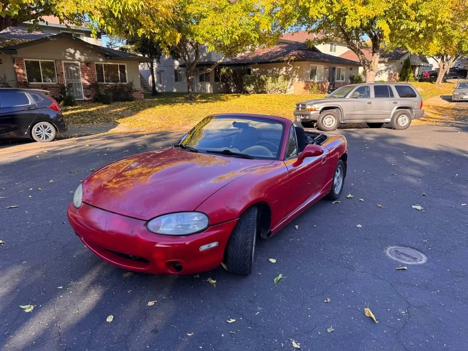1999 Mazda NB MX-5 Miata - Image 10 of 14