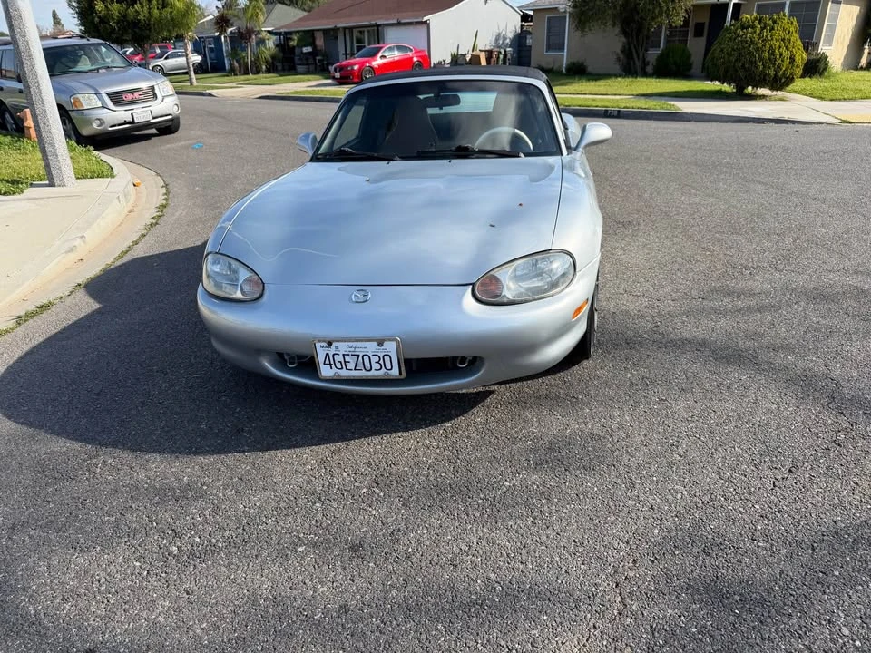 1999 Mazda NB MX-5 Miata - Image 2 of 12