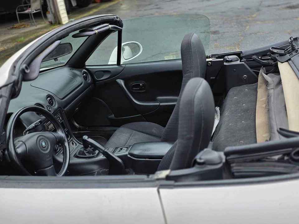 1999 Mazda NB MX-5 Miata - Image 6 of 8