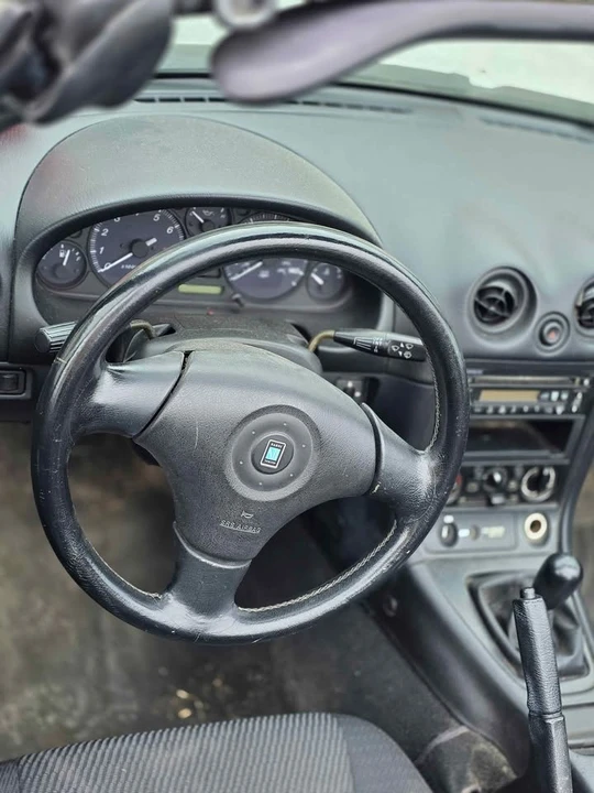 1999 Mazda NB MX-5 Miata - Image 8 of 8