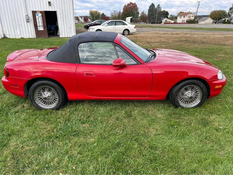 1999 Mazda NB MX-5 Miata - Image 3 of 15