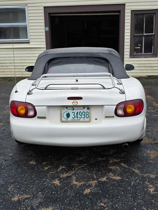 1999 Mazda NB MX-5 Miata - Image 5 of 8