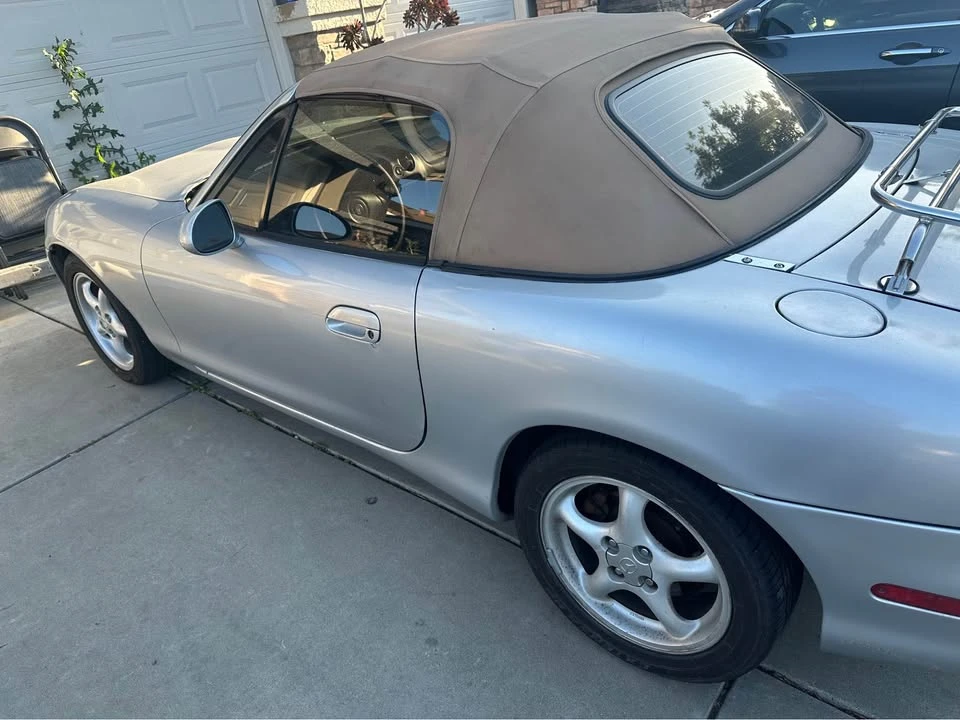 1999 Mazda NB MX-5 Miata - Image 3 of 4