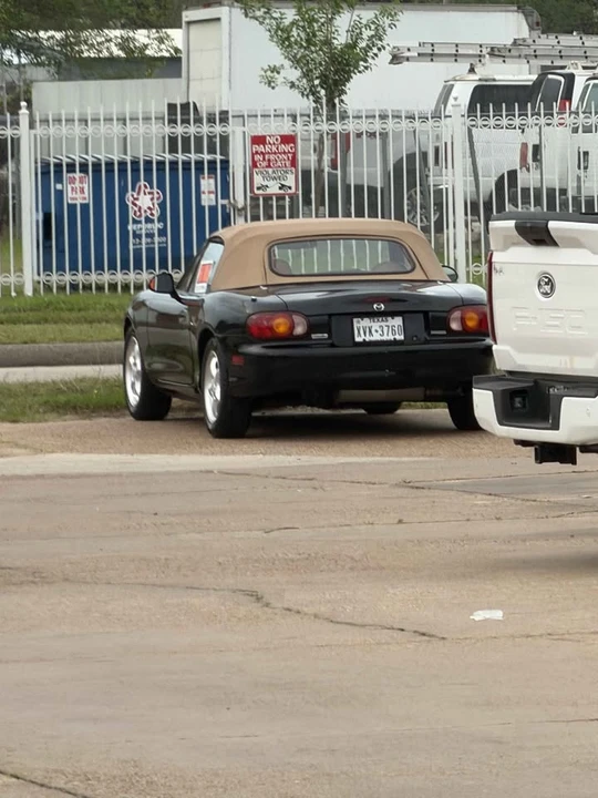 1999 Mazda NB MX-5 Miata - Image 3 of 9