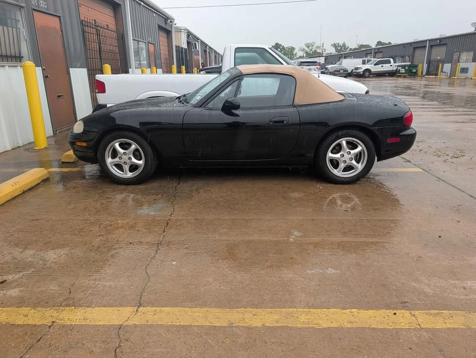 1999 Mazda NB MX-5 Miata - Image 9 of 9