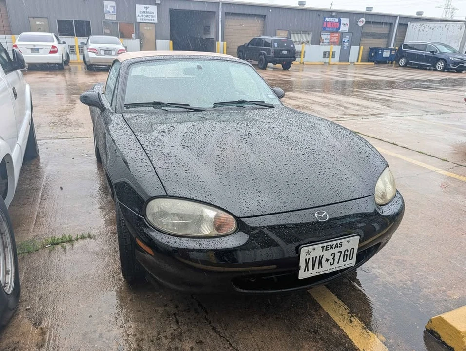 1999 Mazda NB MX-5 Miata - Image 8 of 9