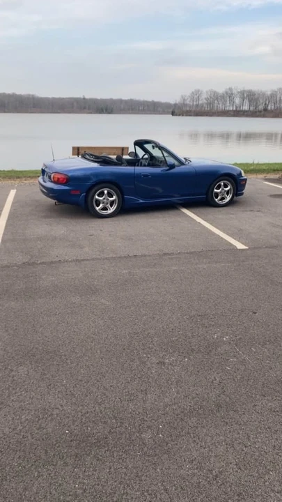 1999 Mazda NB MX-5 Miata - Image 3 of 3