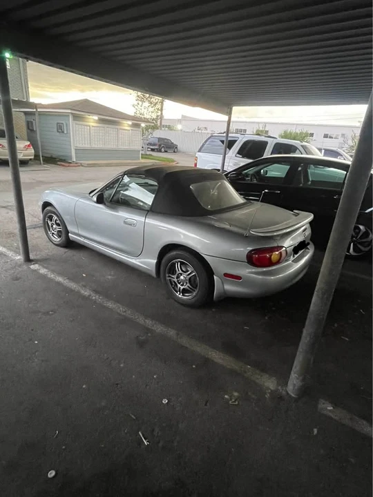 1999 Mazda NB MX-5 Miata - Image 2 of 6