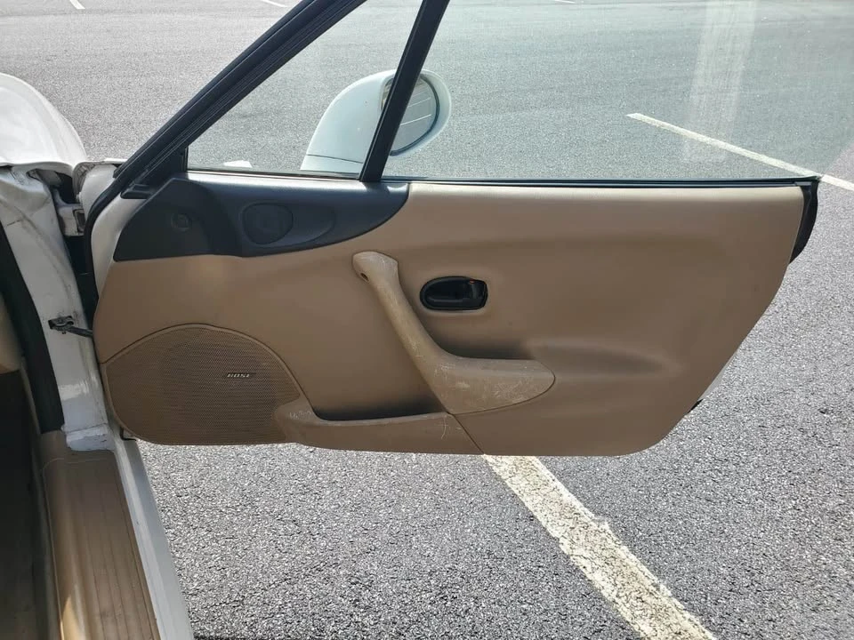 1999 Mazda NB MX-5 Miata - Image 14 of 20