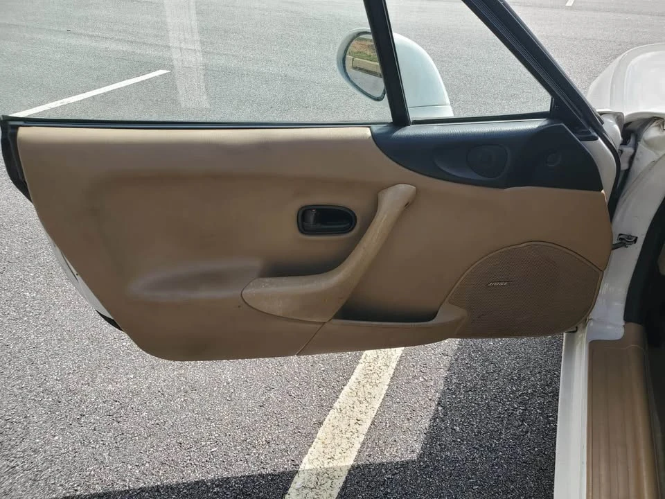 1999 Mazda NB MX-5 Miata - Image 15 of 20