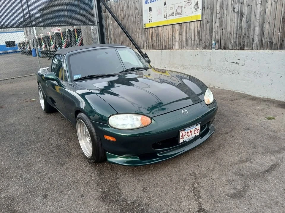 1999 Mazda NB MX-5 Miata - Image 2 of 8
