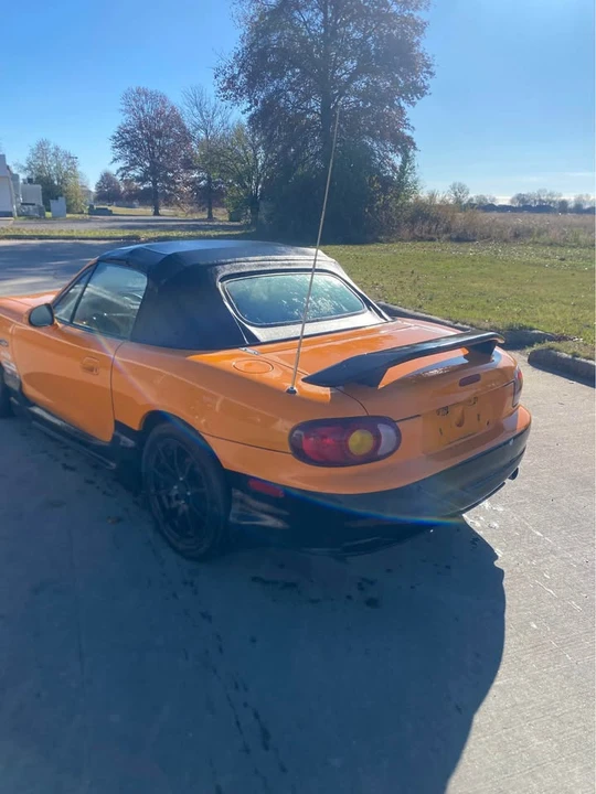 1999 Mazda NB MX-5 Miata - Image 3 of 6