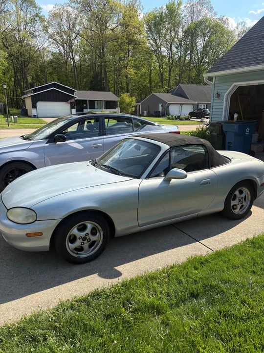 1999 Mazda NB MX-5 Miata - Image 7 of 15