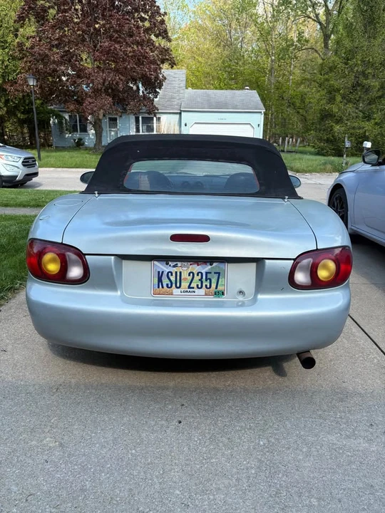 1999 Mazda NB MX-5 Miata - Image 4 of 15