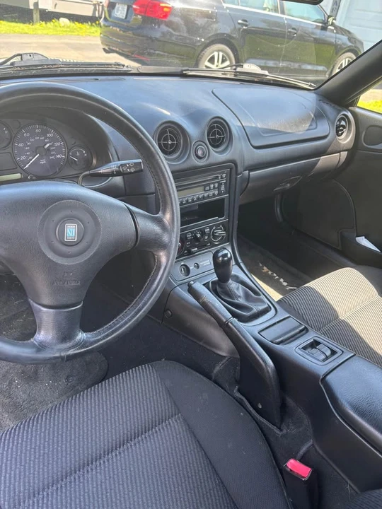 1999 Mazda NB MX-5 Miata - Image 4 of 7