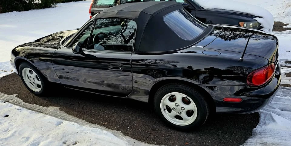 1999 Mazda NB MX-5 Miata - Image 4 of 8