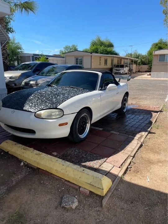 1999 Mazda NB MX-5 Miata - Image 3 of 10