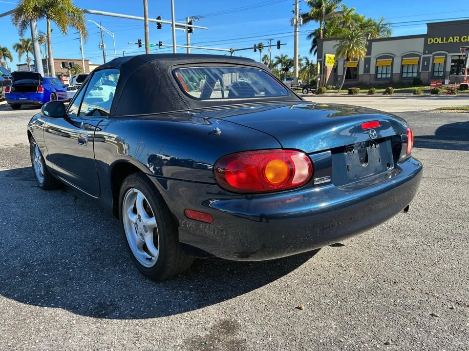 1999 Mazda NB MX-5 Miata - Image 2 of 13