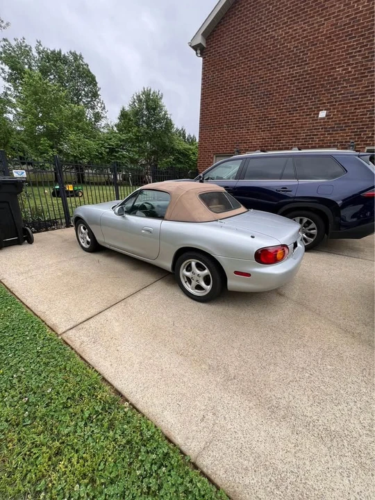1999 Mazda NB MX-5 Miata - Image 4 of 16