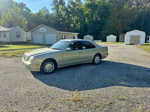 1999 Mercedes-Benz E320 Sedan