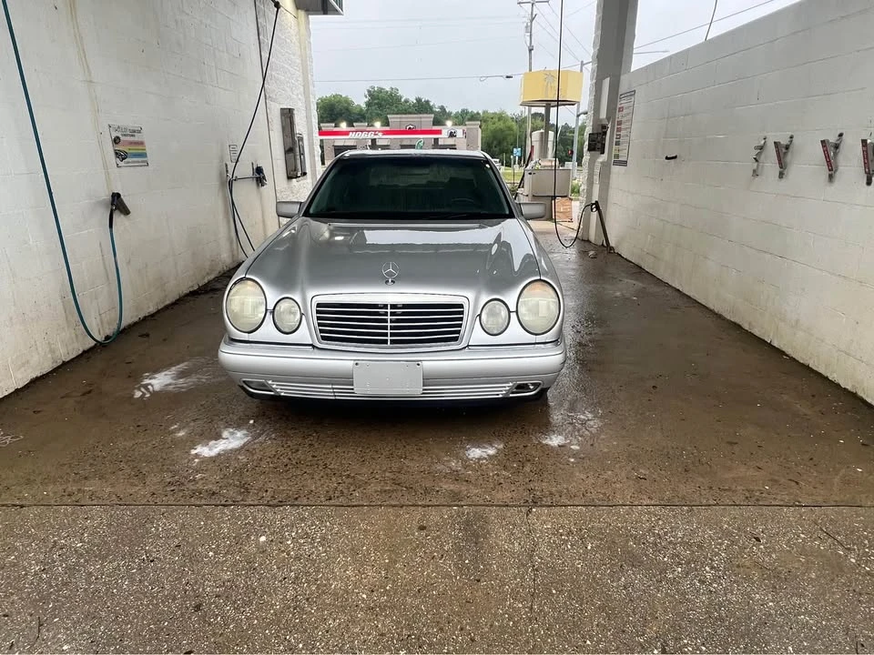 1999 Mercedes-Benz W210 E-Class - Image 3 of 11