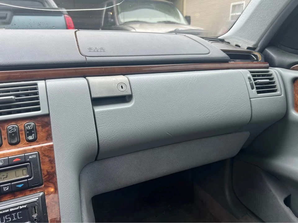 1999 Mercedes-Benz W210 E-Class - Image 10 of 11