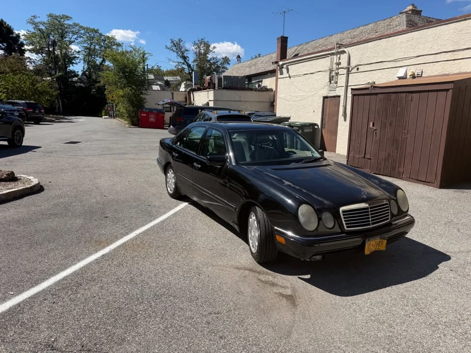 1999 Mercedes-Benz W210 E-Class - Image 4 of 9