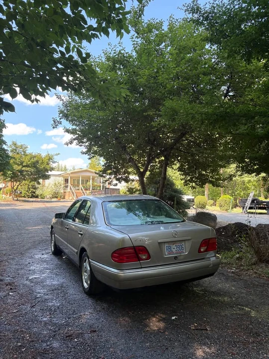1999 Mercedes-Benz W210 E-Class - Image 3 of 6