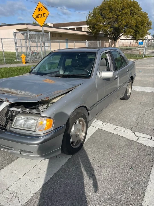 1999 Mercedes-Benz W202 C-Class - Image 2 of 9
