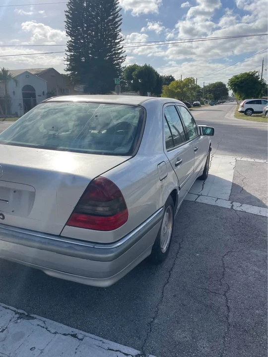 1999 Mercedes-Benz W202 C-Class - Image 4 of 9