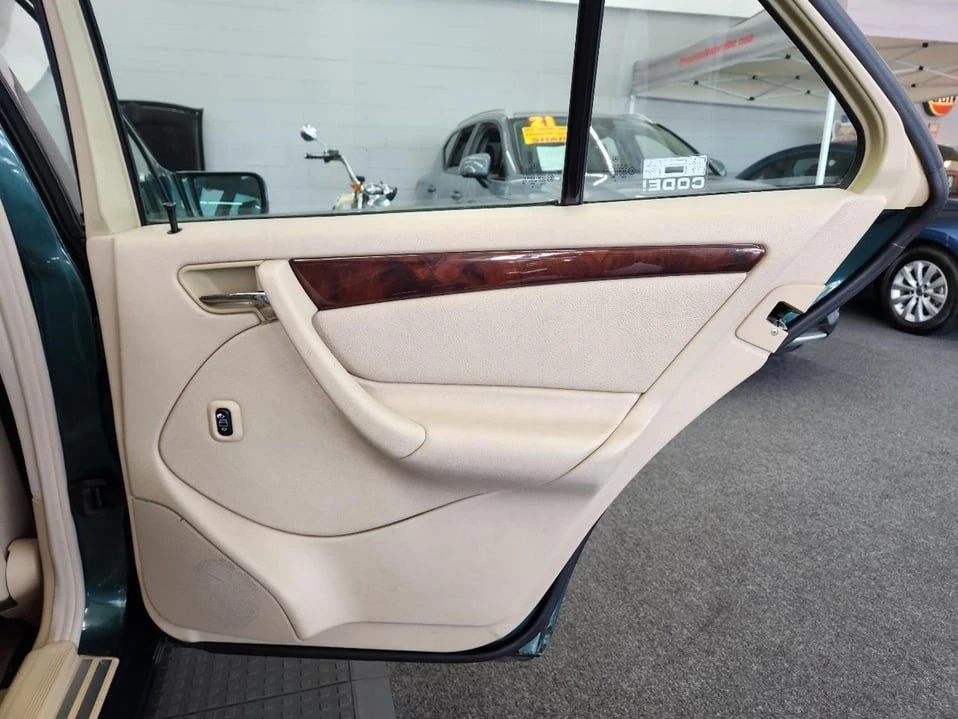 1999 Mercedes-Benz W202 C-Class - Image 11 of 20