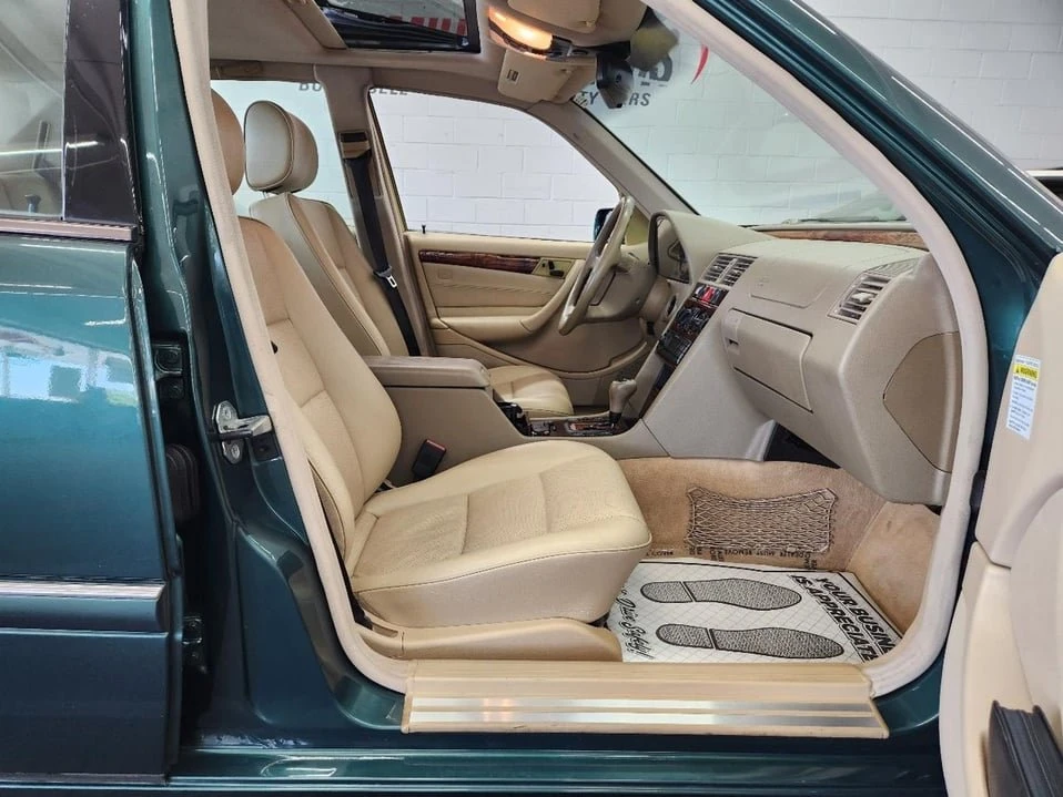 1999 Mercedes-Benz W202 C-Class - Image 9 of 20