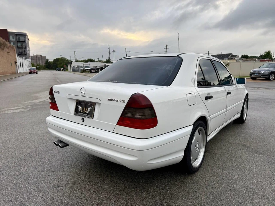 1999 Mercedes-Benz W202 C-Class - Image 16 of 31