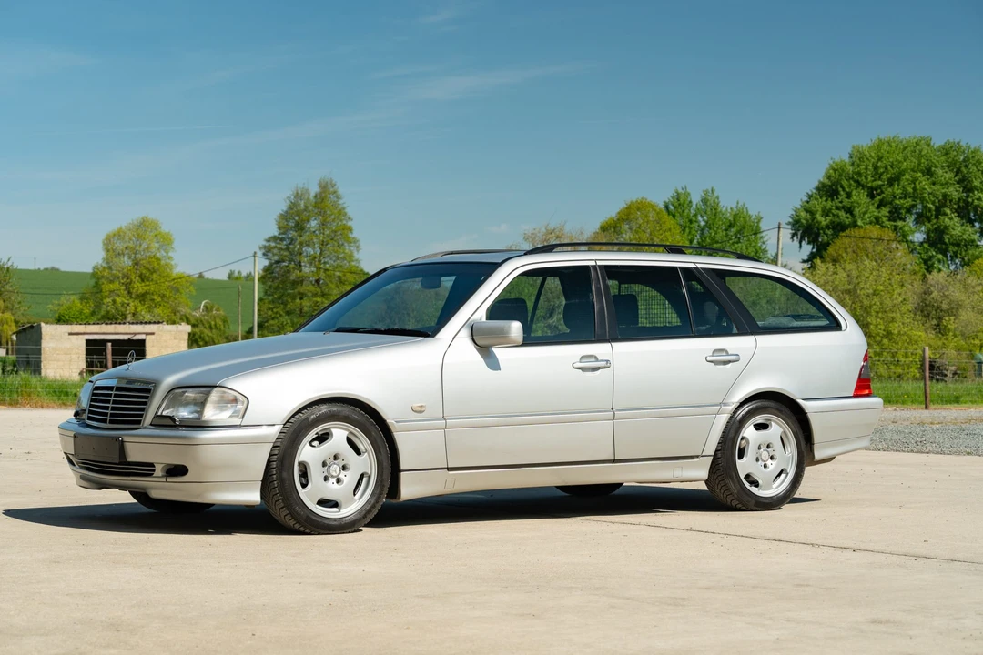 1999 Mercedes-Benz W202 C-Class - Image 2 of 31
