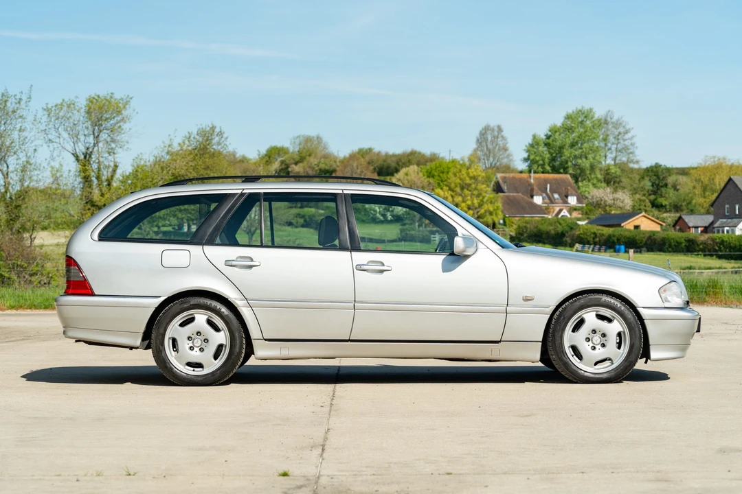 1999 Mercedes-Benz W202 C-Class - Image 16 of 31