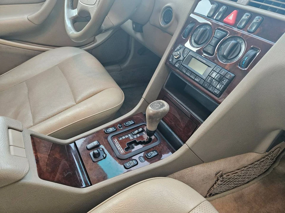 1999 Mercedes-Benz W202 C-Class - Image 15 of 17