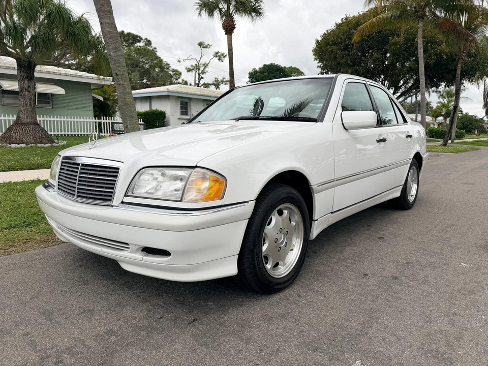 1999 Mercedes-Benz W202 C-Class - Image 15 of 31