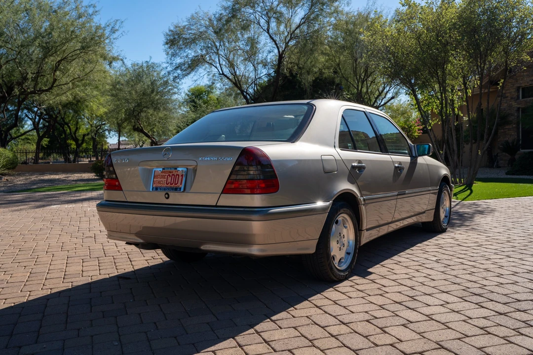1999 Mercedes-Benz W202 C-Class - Image 13 of 31