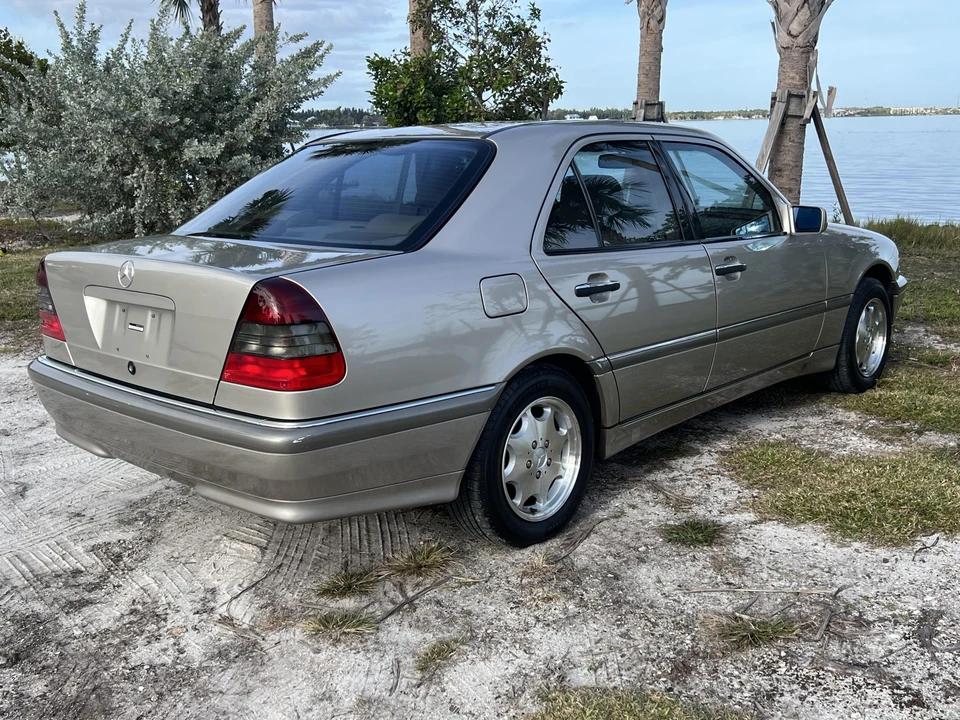 1999 Mercedes-Benz W202 C-Class - Image 29 of 31