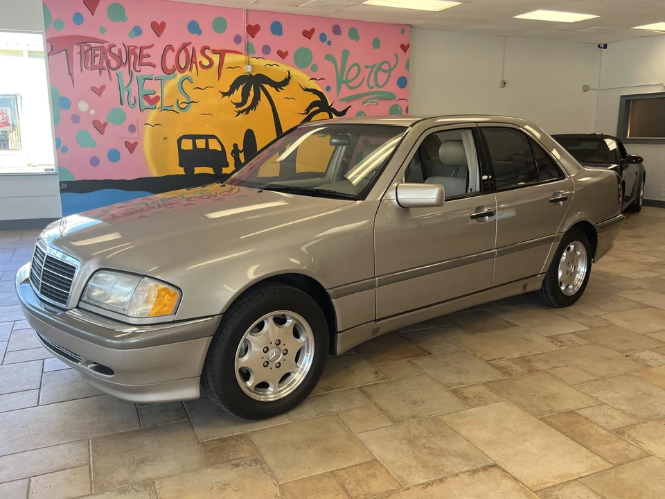 1999 Mercedes-Benz W202 C-Class - Image 2 of 31