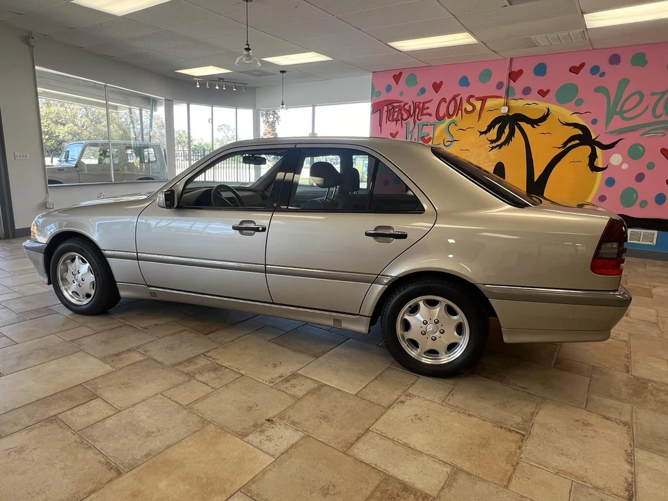 1999 Mercedes-Benz W202 C-Class - Image 15 of 31