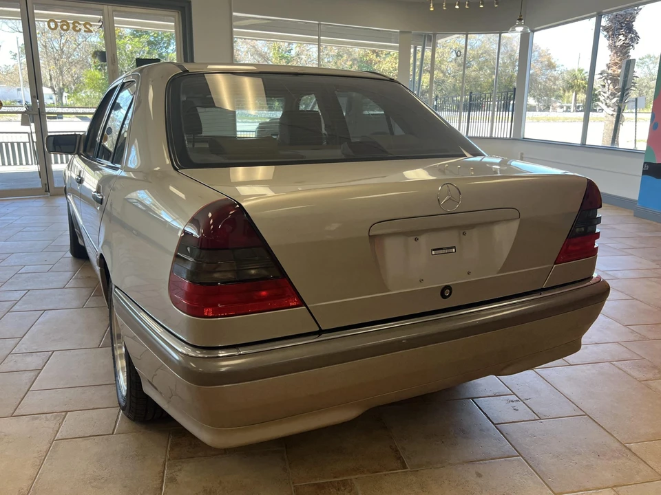 1999 Mercedes-Benz W202 C-Class - Image 13 of 31